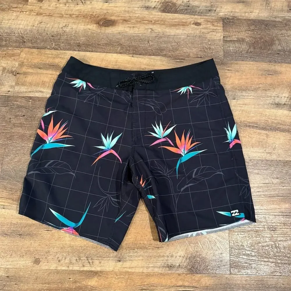 Billabong Floral Board Shorts Black Size 34 Surf Beachwear Swim Trunks FLAWS